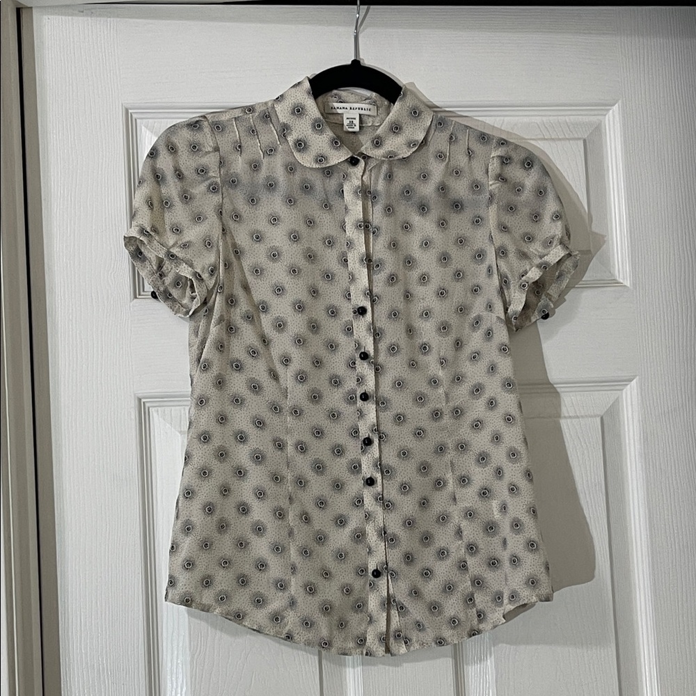 Banana Republic 100% Silk  Blouse